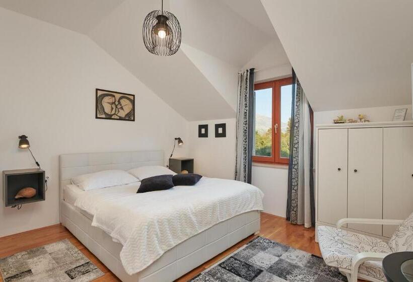 Студия Стандарт Вид на Море, Apartments Micika