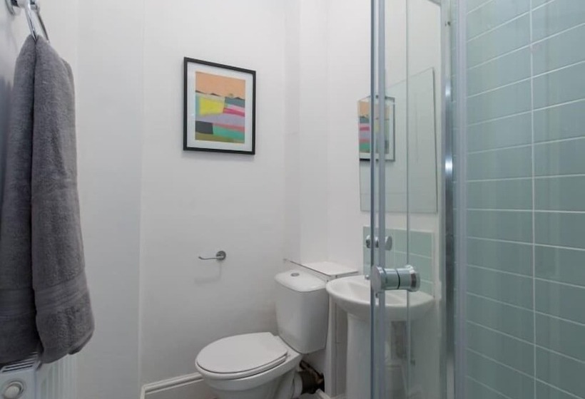 اتاق استاندارد, Townhouse @ 166 Ruskin Road Crewe