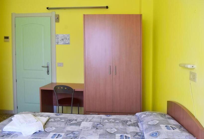 Номер Стандарт, Casa Per Ferie Nostra Signora Tonfano