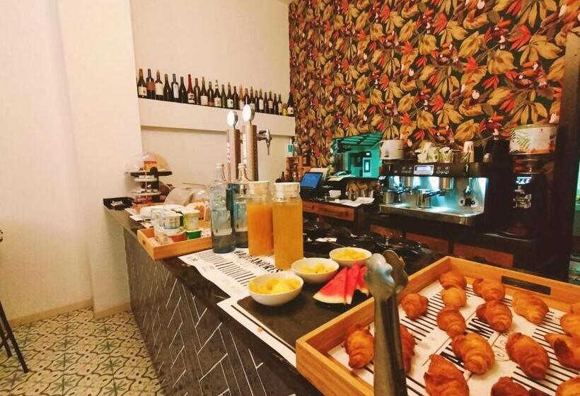 اتاق استاندارد سه نفره, Hosteria Sara By Gaiarooms