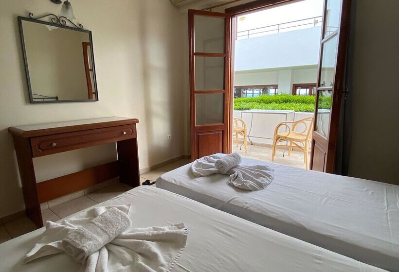 جناح مطلّ علي الحديقة, Amazones Village Suites