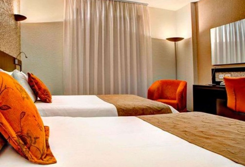اتاق لوکس, Quality Hotel Curitiba