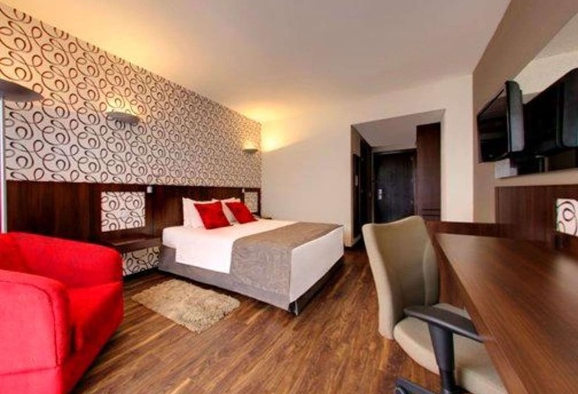 اتاق کلاس بیزنس, Quality Hotel Curitiba