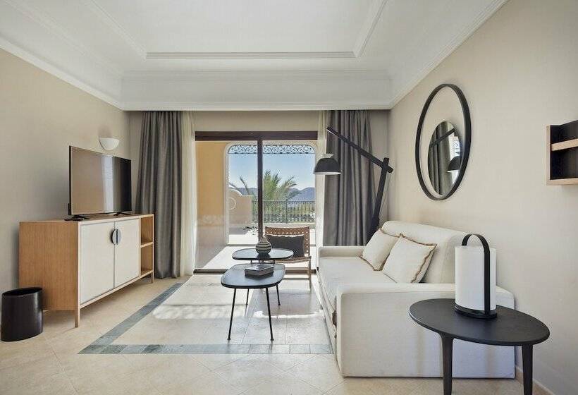 주니어 스위트, The Level At Melia Villaitana