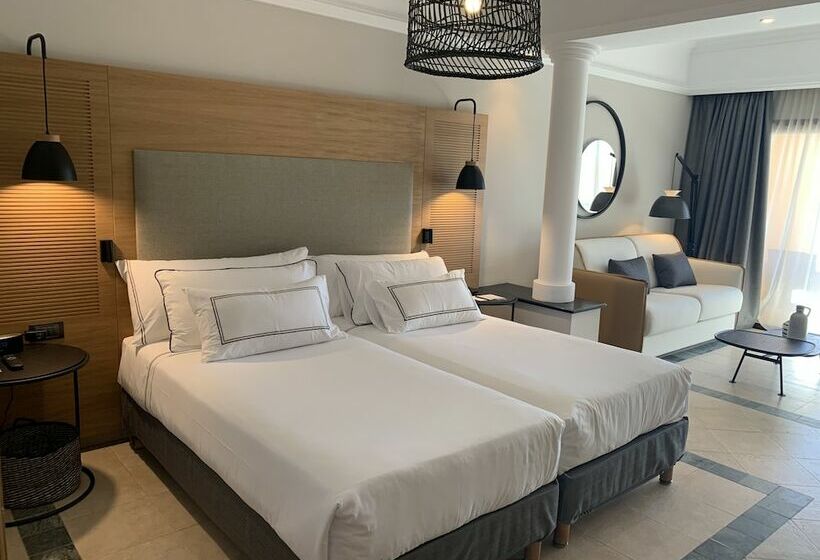 스위트, The Level At Melia Villaitana