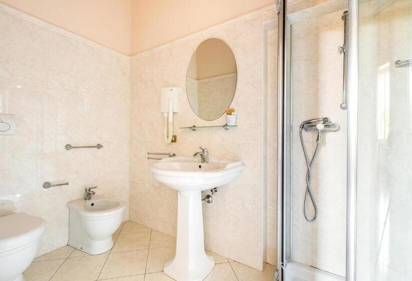 Четырехместный Номер Стандарт, B&b Luxury Da Salvatore