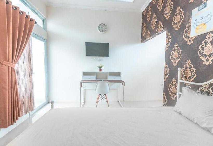 חדר דלוקס, Oyo Life 2658 Kost Rasyamada