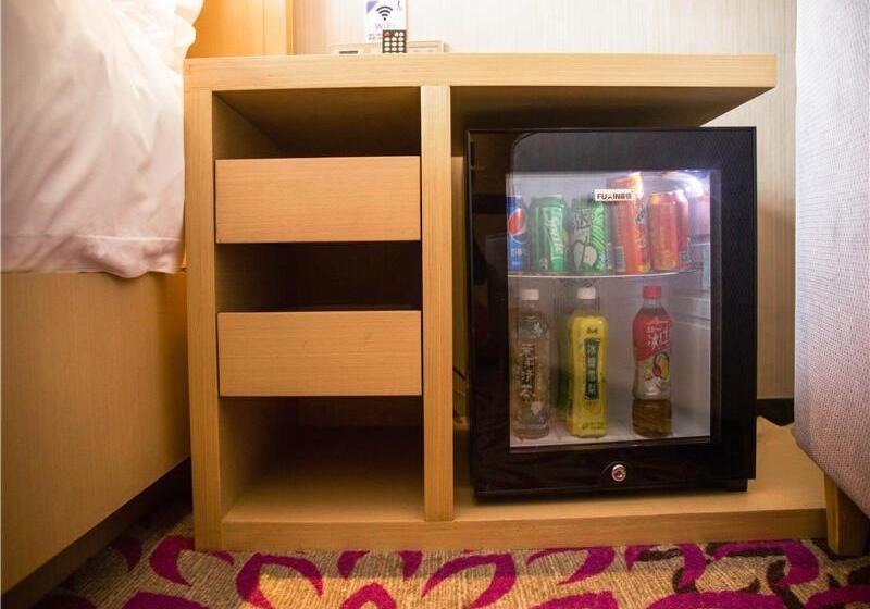 Номер Deluxe, Lavande Hotel Xiangyang Train Station Peoples Square
