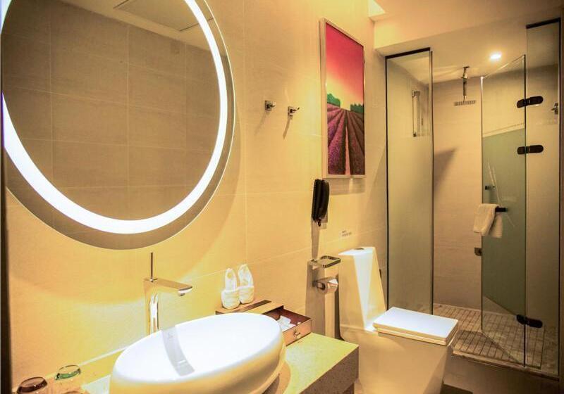 Номер Стандарт, Lavande Hotel Xiangyang Train Station Peoples Square