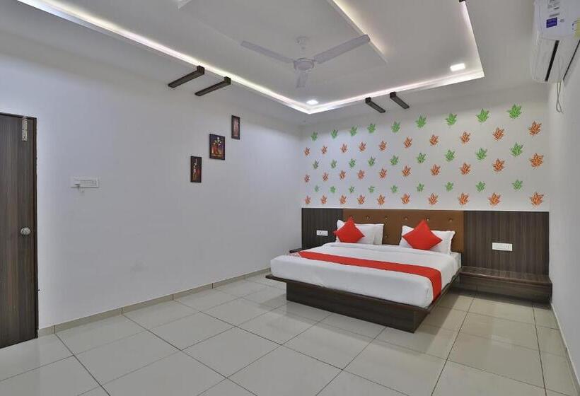 Номер Стандарт, O Shiv Residency
