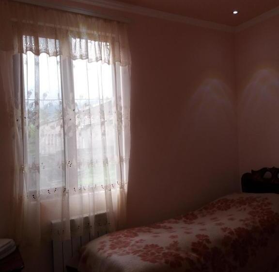 اتاق استاندارد, Aida Bed & Breakfast