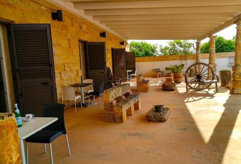 Люкс Вид на Бассейн, Masseria Le Dimore