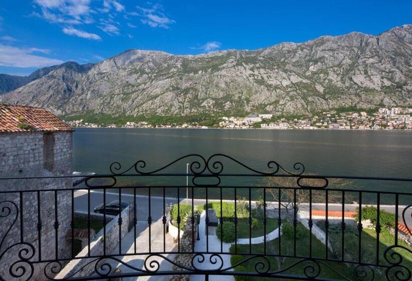 اتاق خانوادگی با چشم‌انداز دریا, Palazzo Banicevic Luxury Rooms