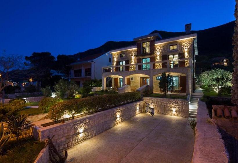 اتاق استاندارد با تخت بزرگ, Palazzo Banicevic Luxury Rooms