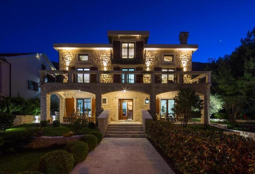 اتاق خانوادگی با چشم‌انداز دریا, Palazzo Banicevic Luxury Rooms