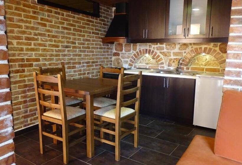 آپارتمان پریمیوم 1 خوابه, Villa Lions