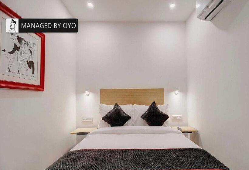 Номер Стандарт, Super Townhouse Akota Vadodara