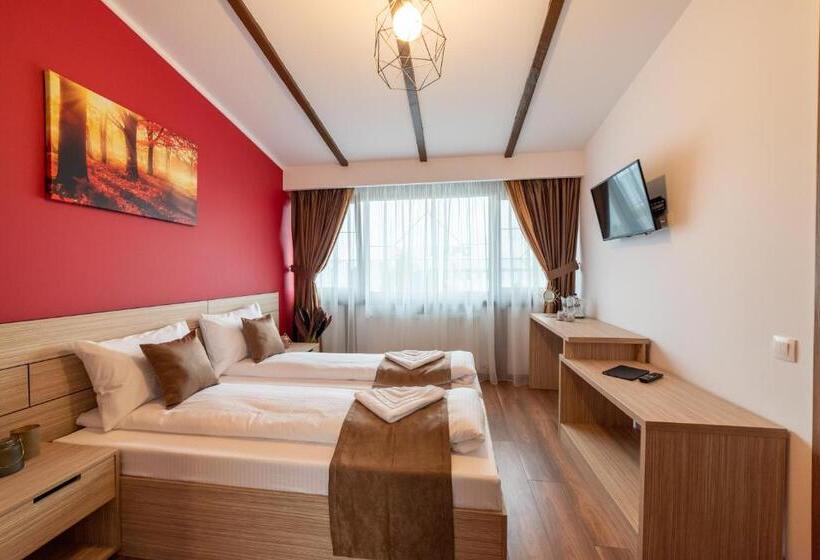 Номер Deluxe, Escala Rooms