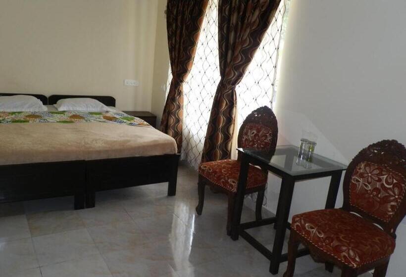 经济房, Aldrin Guest House