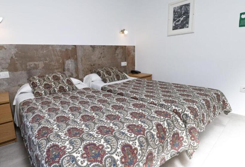 اتاق استاندارد, Comapedrosa