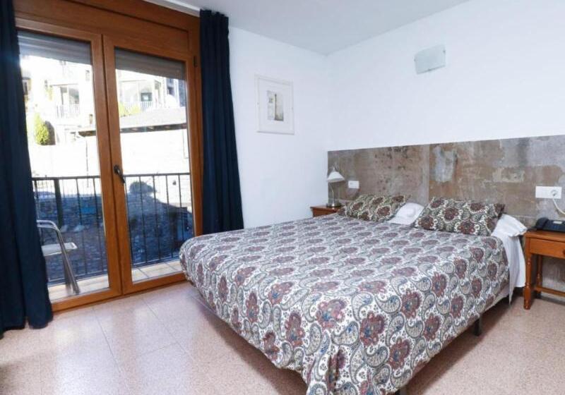 اتاق استاندارد یک نفره, Comapedrosa