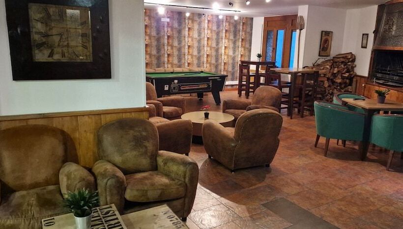 اتاق استاندارد, Comapedrosa