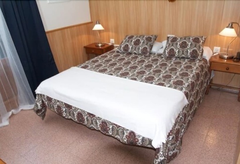 اتاق استاندارد, Comapedrosa