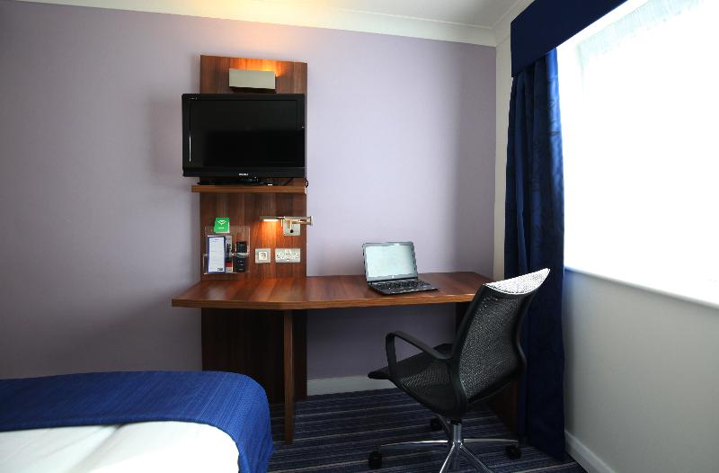 اتاق استاندارد, Holiday Inn Express London Gatwick   Crawley By Ihg