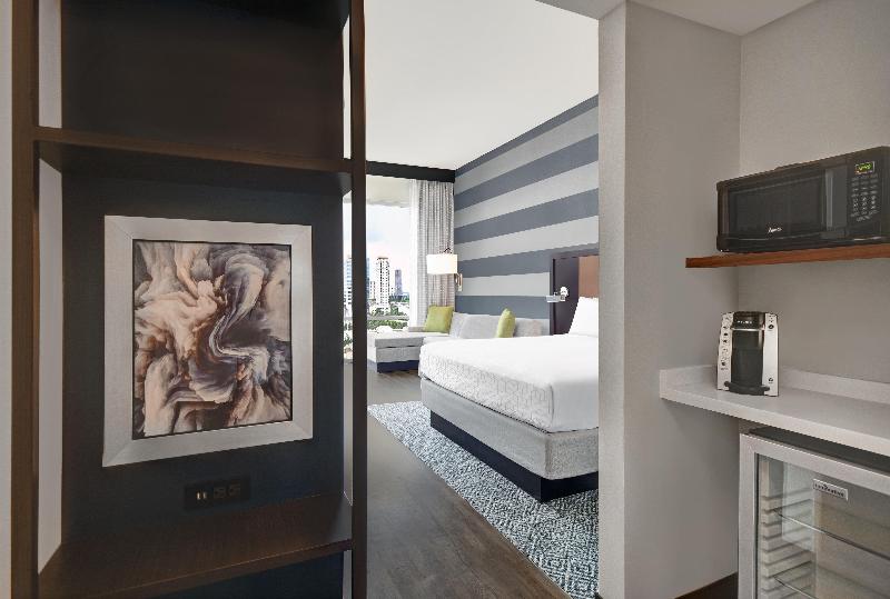 Люкс Кровать Кинг, Holiday Inn Express Houston   Galleria Area By Ihg