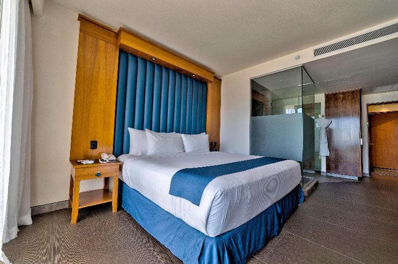 اتاق استاندارد با تخت بزرگ, Indigo La Paz Puerta Cortes, An Ihg