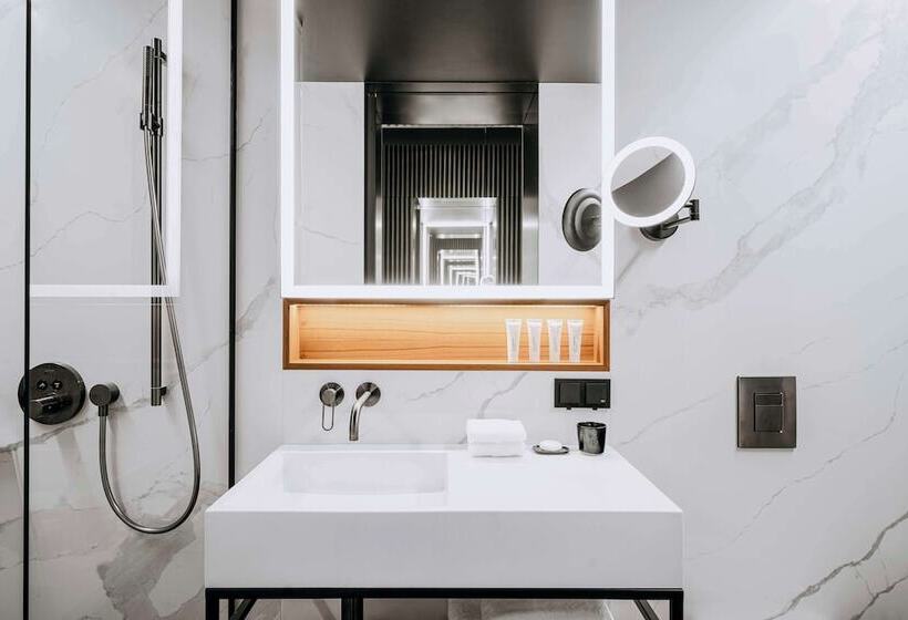 اتاق اجرایی, Nobu Hotel Warsaw