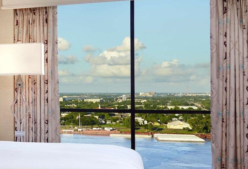 Номер Стандарт, Hilton New Orleans Riverside