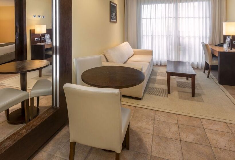 سوییت جونیور با چشم‌انداز دریا, Serhs Natal Grand Hotel & Resort