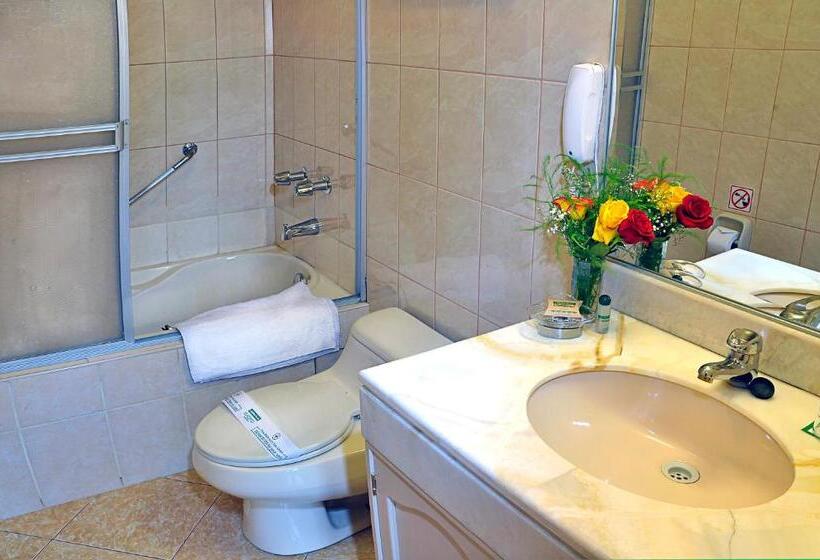 اتاق استاندارد سه نفره, Casona Plaza Hotel Puno