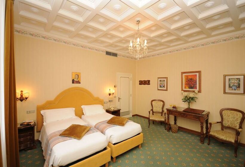 Номер Стандарт, Grand Hotel Excelsior