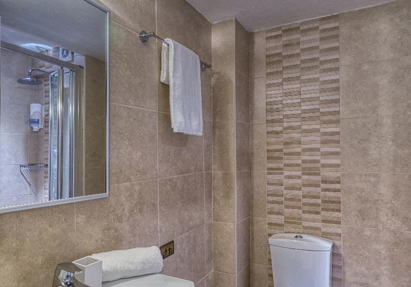 اتاق خانوادگی با چشم‌انداز دریا, Blue Bay Resort