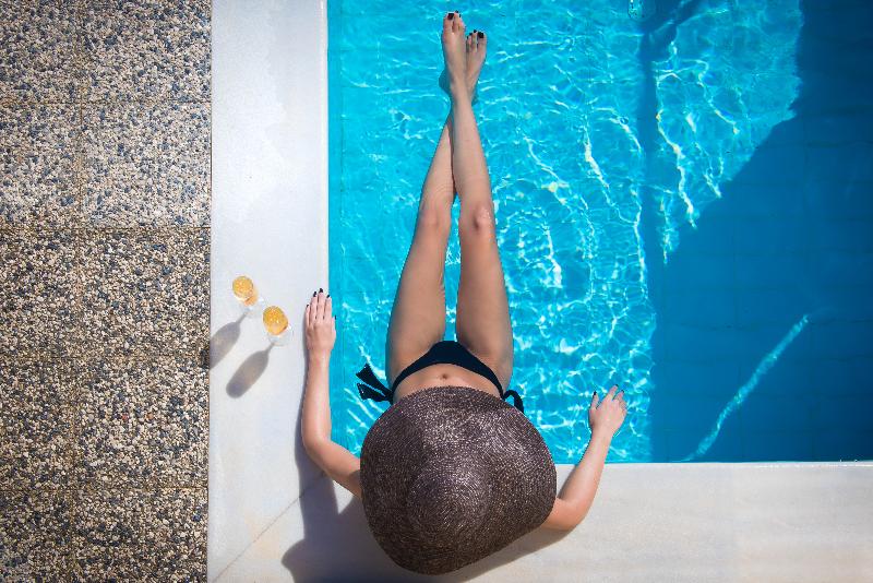 اتاق لوکس با چشم‌انداز دریا, Blue Bay Resort