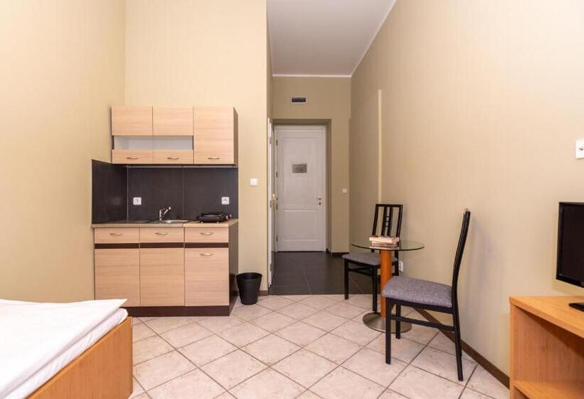 Quarto Economy Individual, Brixen
