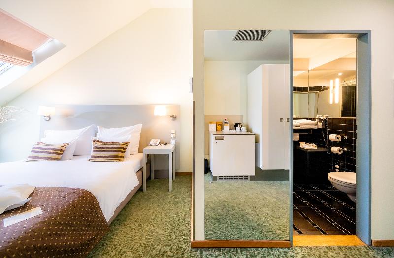 اتاق لوکس, Grandium Hotel Prague