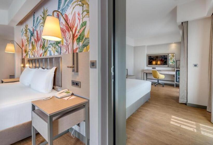 Номер Клуб, Megasaray Club Belek