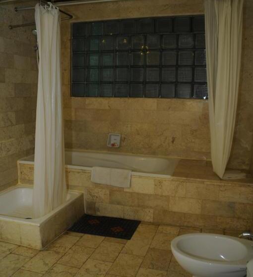 Семейный Номер Deluxe, Melasti Beach Resort & Spa Legian