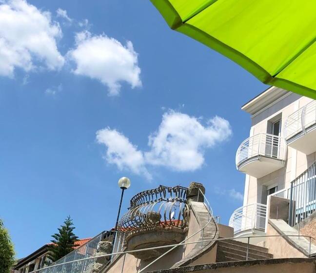 اتاق استاندارد یک نفره, Mh Hotel Varazze