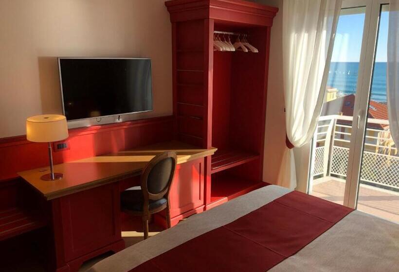 Triple Room Sea View, Mh Hotel Varazze