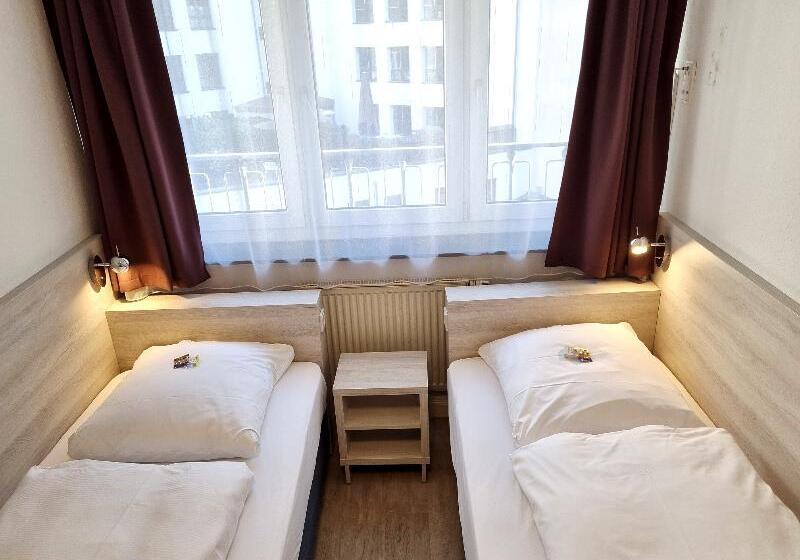 스탠다드 룸, Adler Hotel Frankfurt