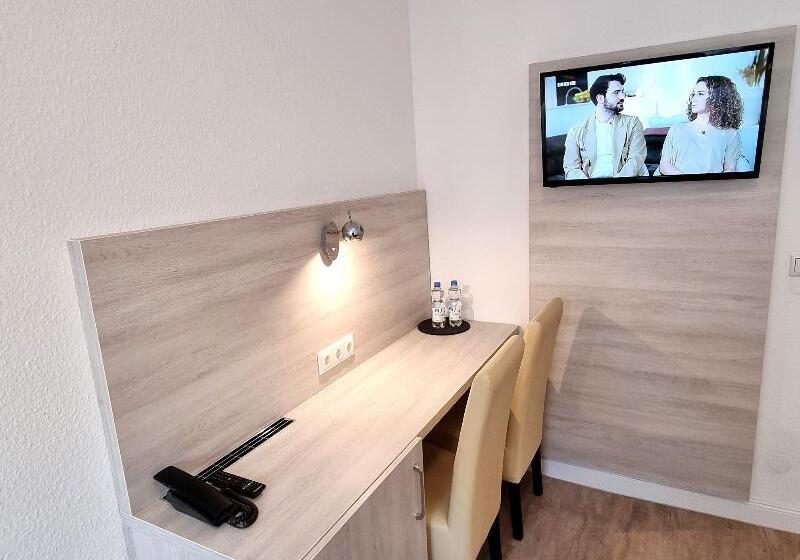 스탠다드 룸, Adler Hotel Frankfurt