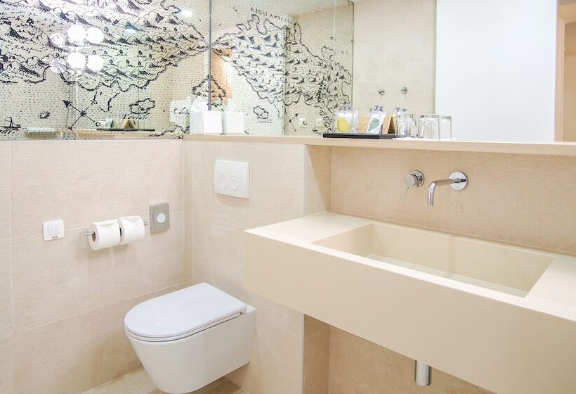 استودیو استاندارد با بالکن, Amfora Hvar Grand Beach Resort