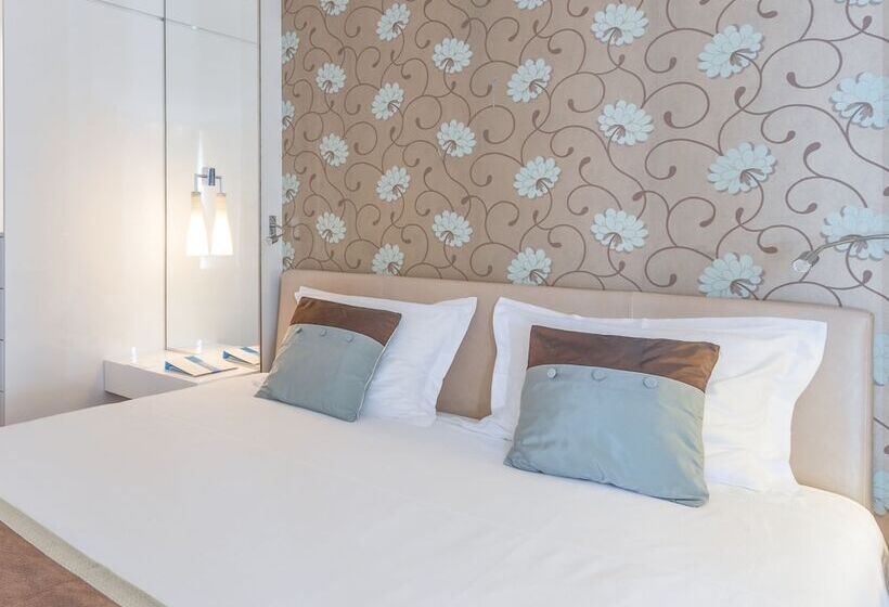 اتاق استاندارد, Amfora Hvar Grand Beach Resort