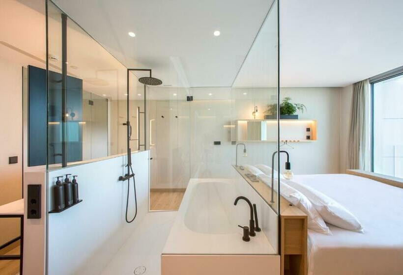 Suite Deluxe, Noa Boutique