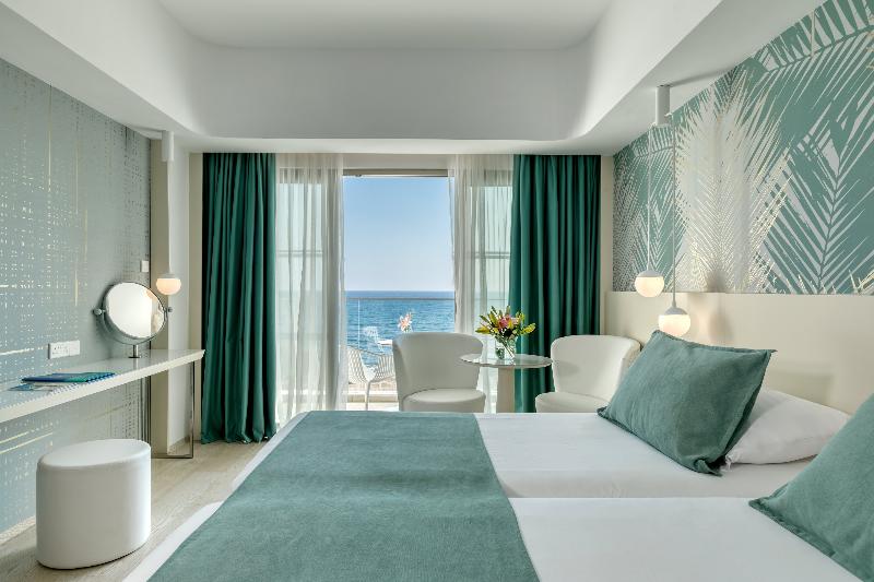 سوییت جونیور, Sunrise Alma Bay Resort