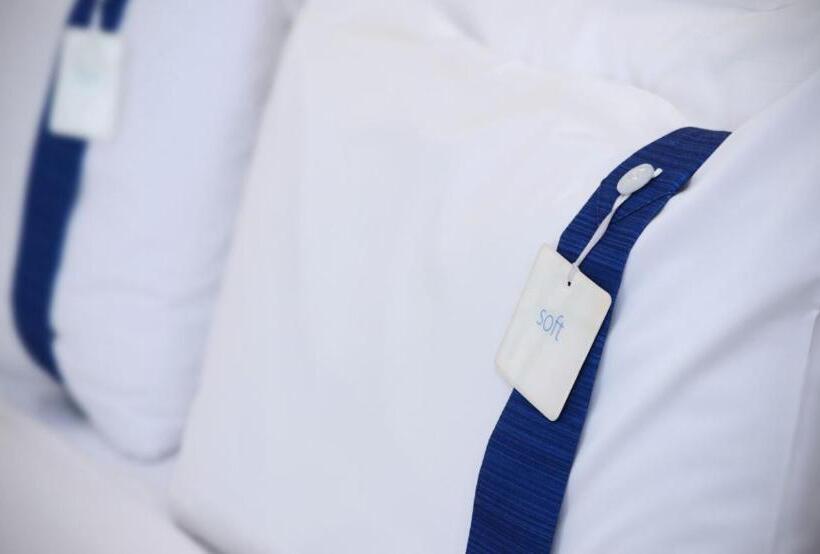 스탠다드 룸, Holiday Inn Express Hotel Dublin Airport By Ihg